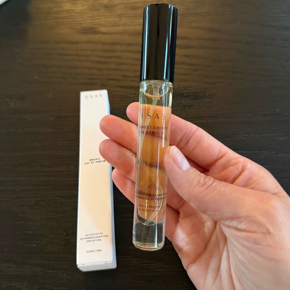 Esas sweet cream and vanilla fragrance - Picture 2 of 2